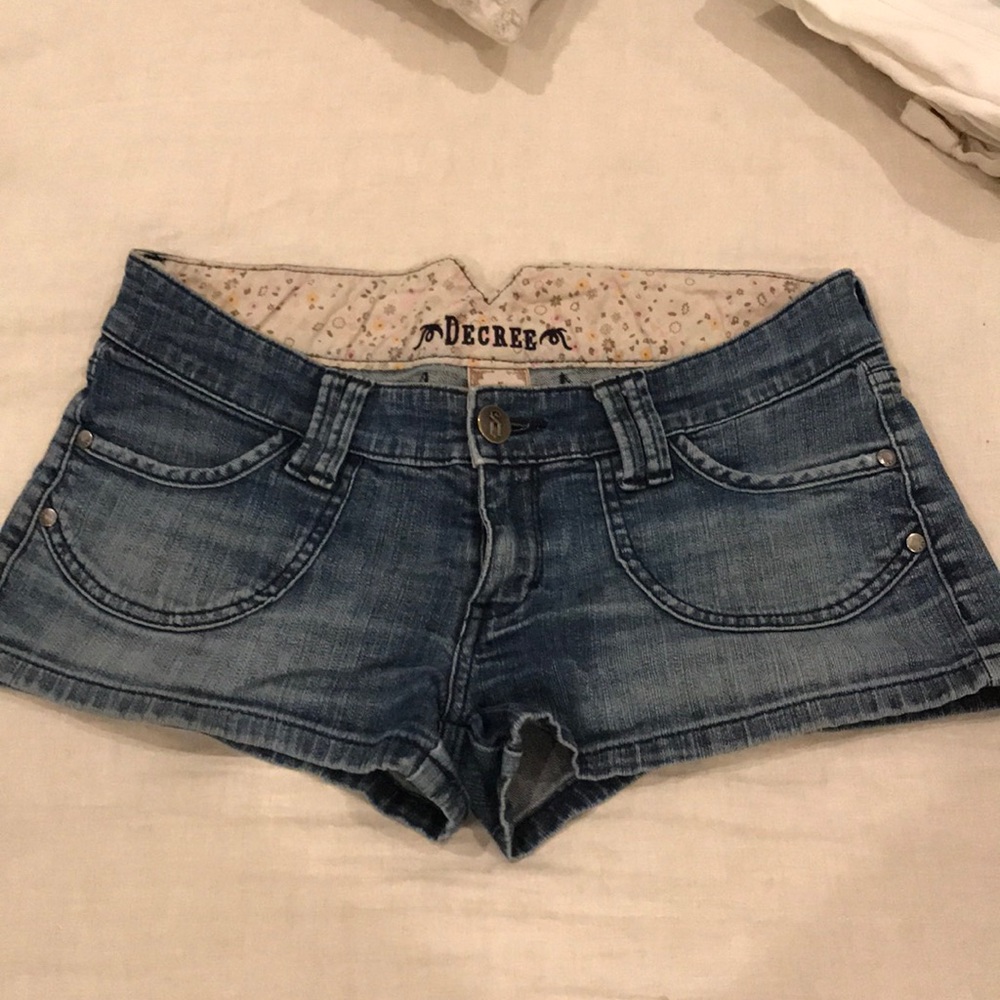 Decree Jean shorts